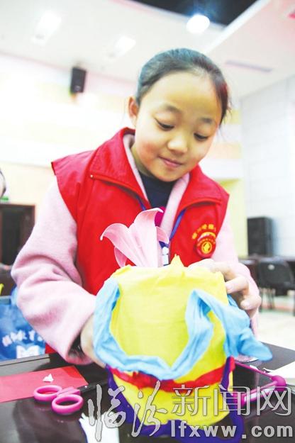 临汾小记者·蓝天环保小手工 废物再利用