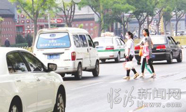 鼓楼北大街:过往车辆奈我何?