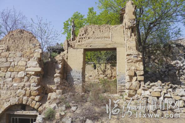 临汾漫沟村:养育家人的小山村