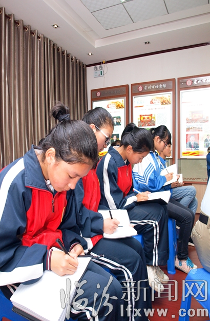 霍州市开展纪念“六.九国际档案日”系列活动