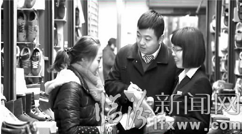 上门调查商户金融服务需求,打造了“提前介入、充分授权、两人调查、双人上会、三日放款”的快速审批流程。