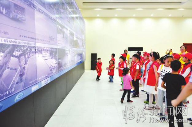 临汾:小记者争当文明小使者