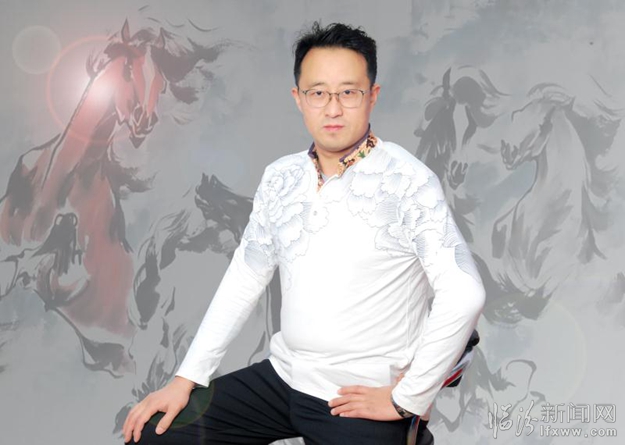 世有千里马,藏吾画图中